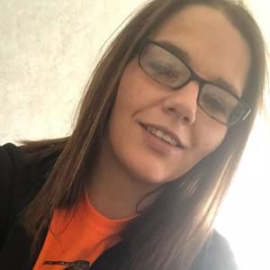 Meet your Posher, Krystal